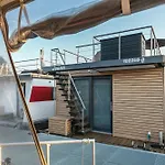 Úszó hotel Hausboot Joana Zehdenick